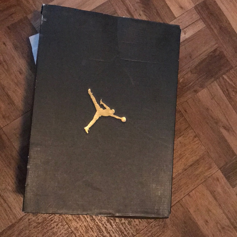 Jordan Aqua Retro 8s size 6y